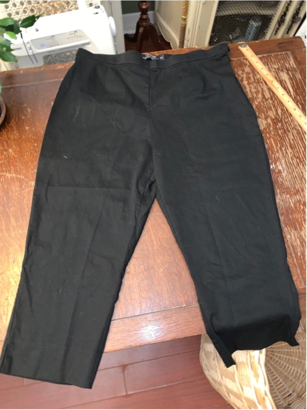 Women's TRIBAL Black Ankle & Cropped Pants 14P